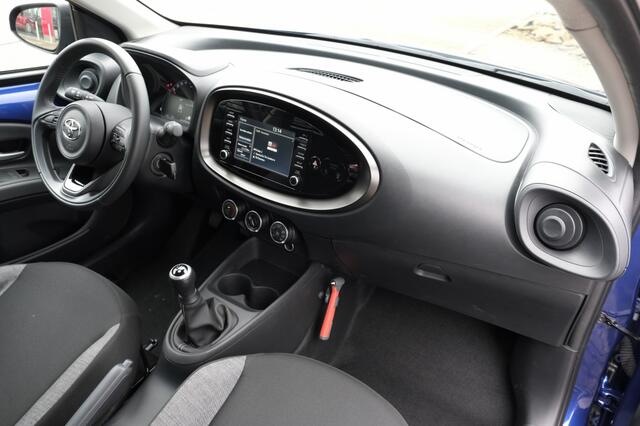 Toyota AYGO 1.0 VVT-i 68PK MT PLAY | Apple Carplay & Android A