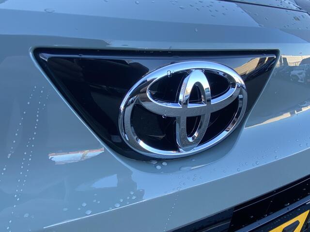 Toyota AYGO X 1.0 VVT-i S-CVT Envy
