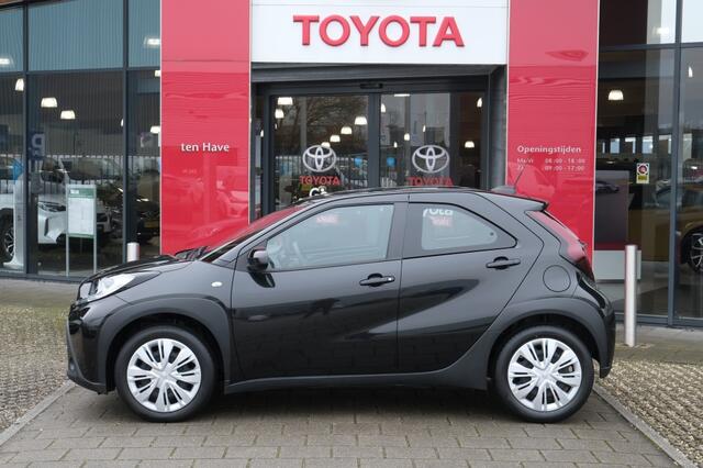 Toyota AYGO 1.0 VVT-i 72PK MT PLAY | Apple Carplay & Android Auto | 17" stal