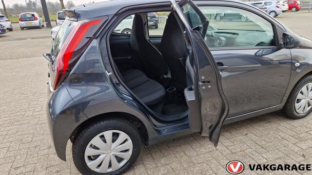 Toyota AYGO 1.0 VVT-i x-fun