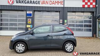 toyota-aygo-1.0-vvt-i-x-fun