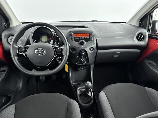 Toyota AYGO 1.0 VVT-i x-fun | Airco | Centrale deurvergrendeling met afstandsbediening |