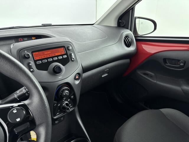Toyota AYGO 1.0 VVT-i x-fun | Airco | Centrale deurvergrendeling met afstandsbediening |