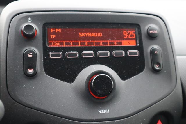 Toyota AYGO 1.0 VVT-i x-Fun