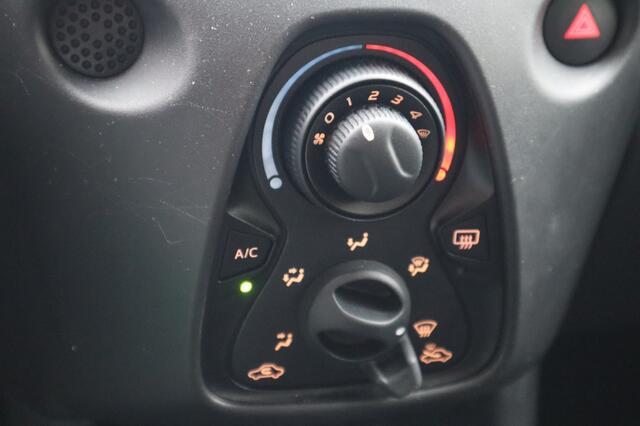 Toyota AYGO 1.0 VVT-i x-Fun