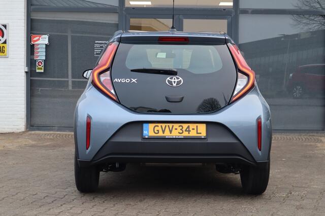 Toyota AYGO 1.0 VVT-i MT Play