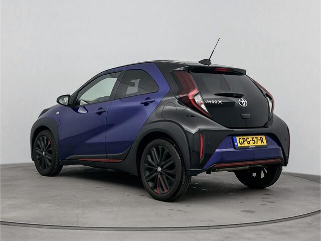 Toyota AYGO X 1.0 VVT-i MT Premium | Elektrisch vouwdak | Stoelverwarming | LM velgen | Camera | Climate Control | Parkeersensoren | Demo Dirk