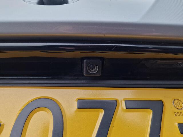 Toyota AYGO 1.0 VVT-i x-play Navigatie, Achteruitrijcamera, Bluetooth, 5-deurs