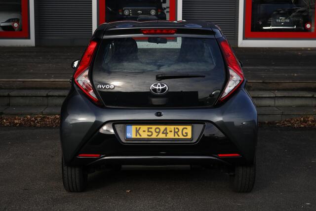 Toyota AYGO 1.0 VVT-i x-play