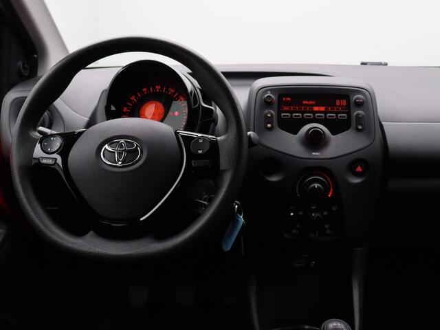 Toyota AYGO 70pk VVT-i x-fun | Airco | Elektrische ramen | Slechts 66.162 km gelopen! |