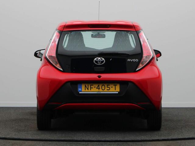 Toyota AYGO 70pk VVT-i x-fun | Airco | Elektrische ramen | Slechts 66.162 km gelopen! |