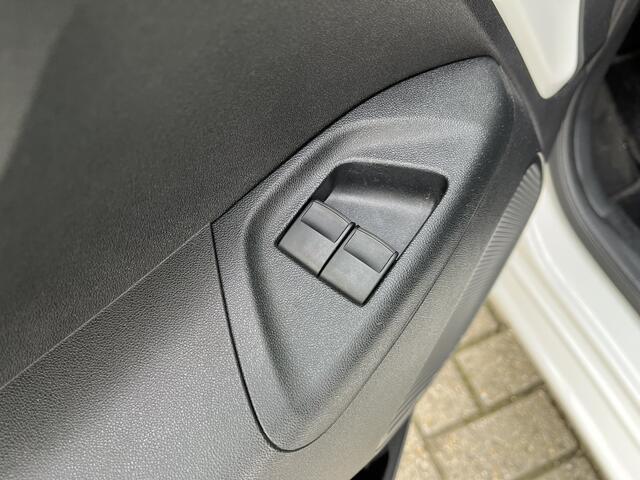 Toyota AYGO 1.0 VVT-i x-now