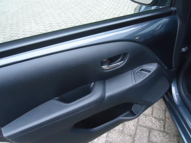 Toyota AYGO 1.0 VVT-i x-play