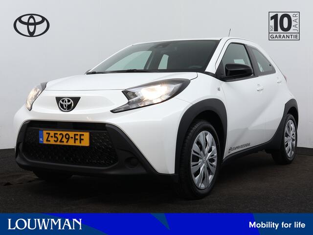 Toyota AYGO X 1.0 VVT-i MT play | Apple CarPlay | Android Auto |