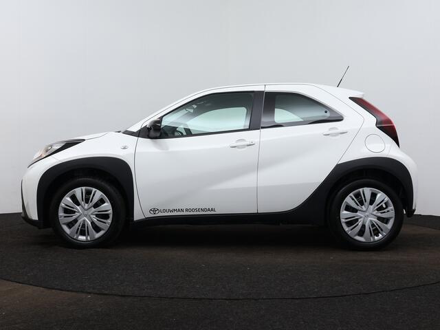 Toyota AYGO X 1.0 VVT-i MT play | Apple CarPlay | Android Auto |