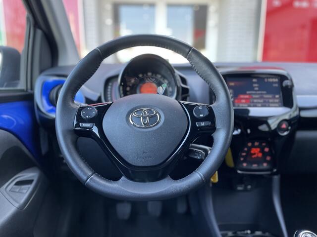 Toyota AYGO 1.0 VVT-i x-clusiv | Apple CarPlay Android Auto | Rijstrooksenso