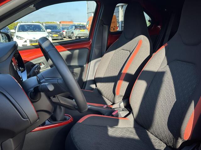 Toyota AYGO X 1.0 VVT-i MT Pulse + Stoelverwarming en Design pack