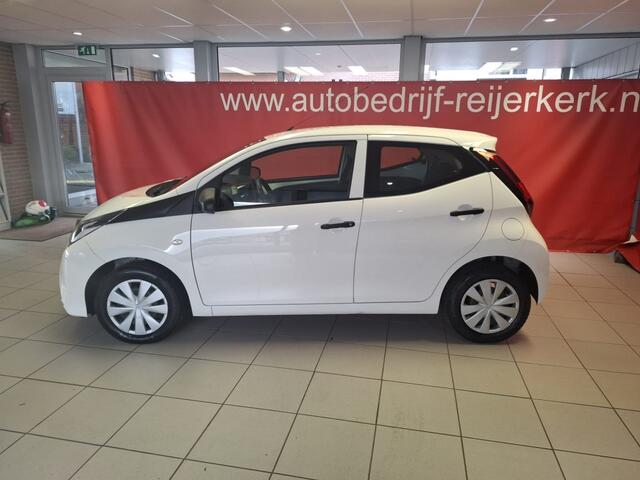 Toyota AYGO 1.0 VVT-i x-fun