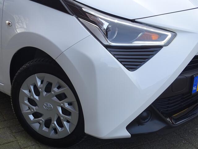 Toyota AYGO 1.0 VVT-i x-play