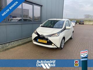 toyota-aygo-1.0-vvt-i-x-play-5-drs.