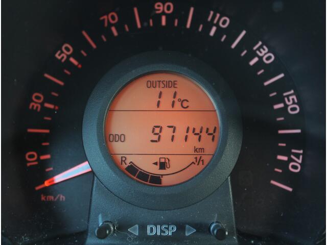 Toyota AYGO 1.0 VVT-i x-play CAMERA | AIRCO | LED | CV | SPEEDLIMITER | ISOFIX