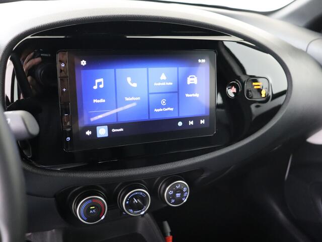 Toyota AYGO X 1.0 VVT-i MT Play I Apple Carplay/Android Auto I Airco I 5 Deurs I Zuinig I USB I 1e Eigenaar I