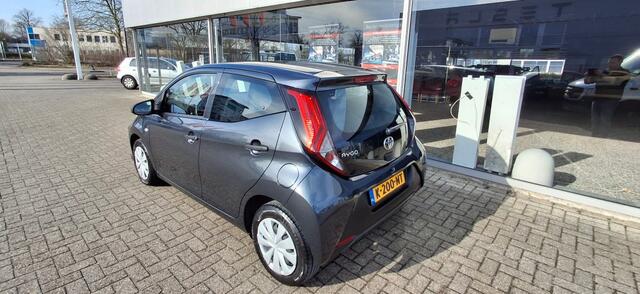 Toyota AYGO 1.0 VVT-i x-fun NLauto | dealeronderhouden