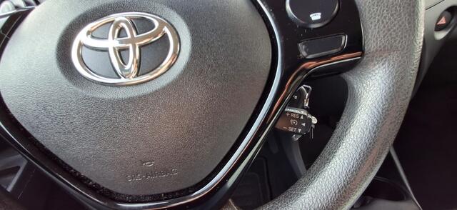 Toyota AYGO 1.0 VVT-i x-fun NLauto | dealeronderhouden