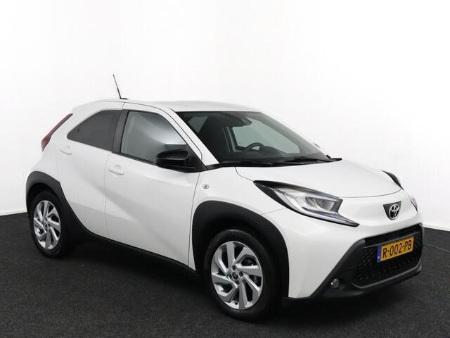 Toyota AYGO X 1.0 VVT-i MT first | Lichtmetalen Velgen | Privacy Glas | Climate Control |