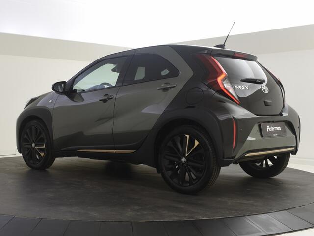 Toyota AYGO 1.0 VVT-i MT Premium Design | Parkeersensoren V+A | Stoelverwarm