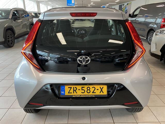 Toyota AYGO 1.0 VVT-i x-play limited Cabrio