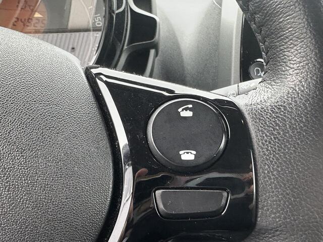 Toyota AYGO 1.0 VVT-i x-play