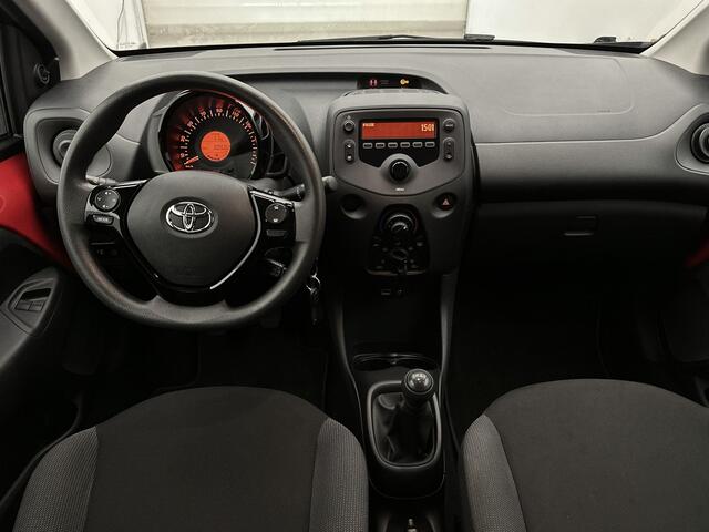 Toyota AYGO 1.0 VVT-i x-fun | 1e Eigenaar | Airco | Bluetooth | BTW'er |