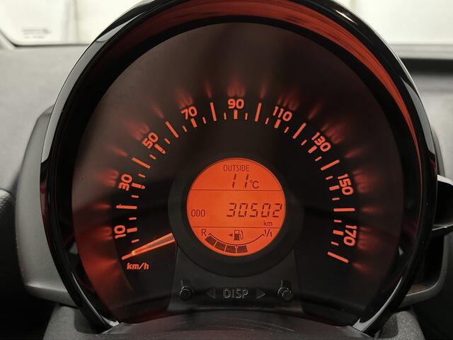 Toyota AYGO 1.0 VVT-i x-fun | 1e Eigenaar | Airco | Bluetooth | BTW'er |