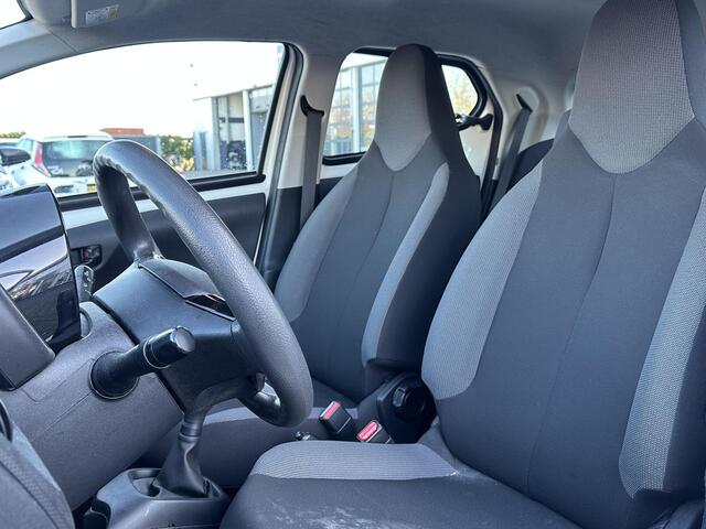Toyota AYGO 1.0 VVT-i x-fun