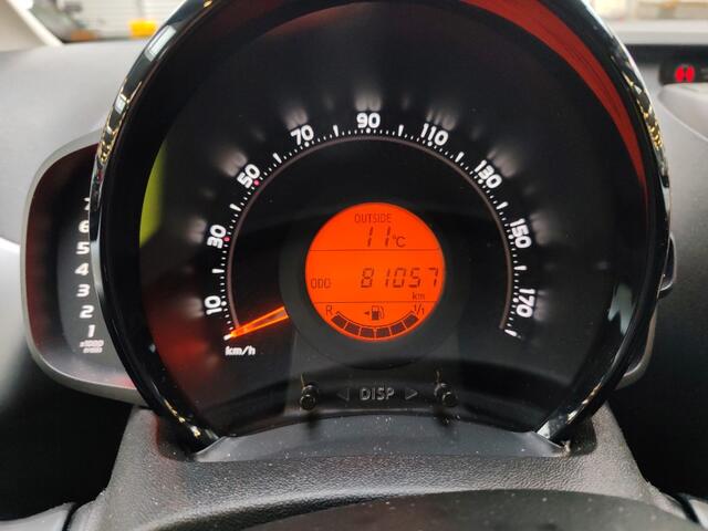 Toyota AYGO 1.0 VVT-i x-play, Camera! Apk 11-2025! VERWACHT!!