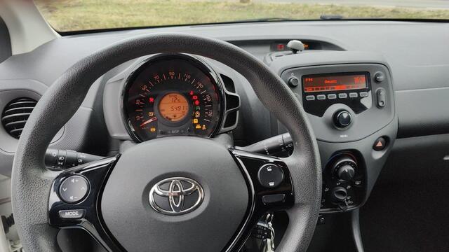 Toyota AYGO 1.0 VVT-i x-fun | Start/stop systeem | Airco |