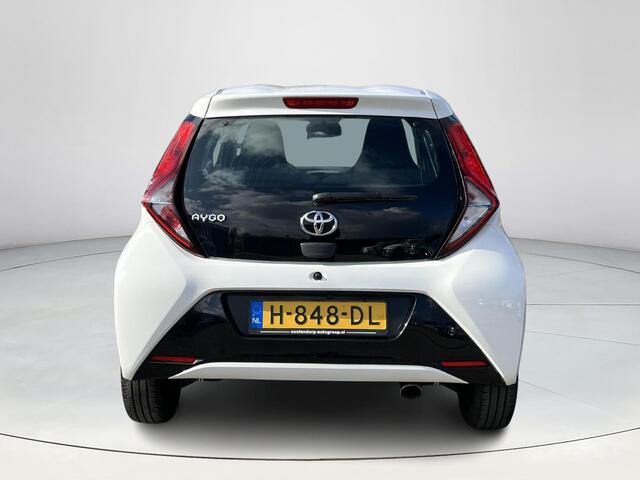 Toyota AYGO 1.0 VVT-i x-play limited | Carplay | Parkeercamera | Airconditioning | Elektrische buitenspiegels |