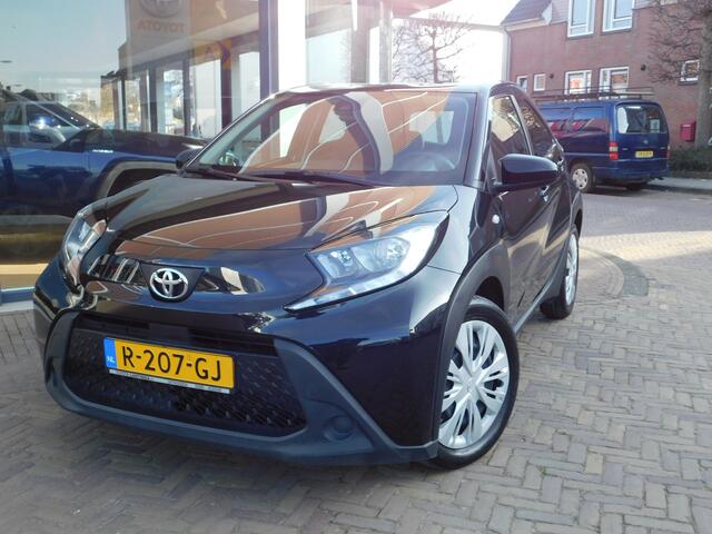 Toyota AYGO X 1.0 VVT-i MT Play | ACC | Achteruitrijcamera |