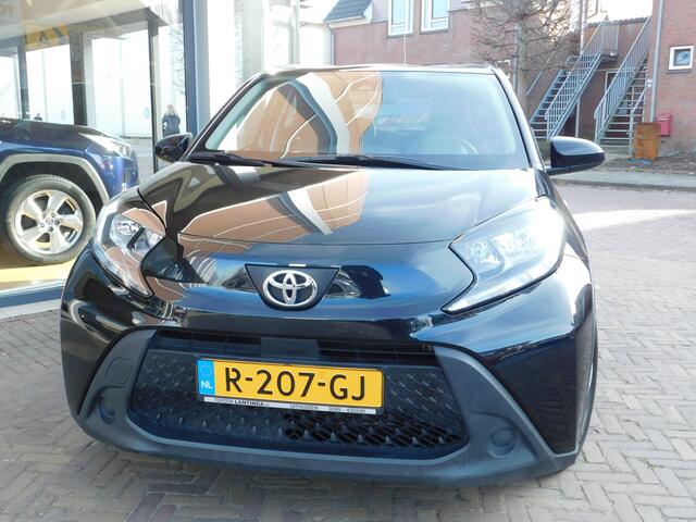 Toyota AYGO X 1.0 VVT-i MT Play | ACC | Achteruitrijcamera |