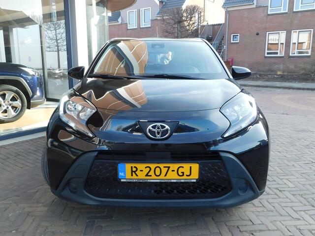 Toyota AYGO X 1.0 VVT-i MT Play | ACC | Achteruitrijcamera |
