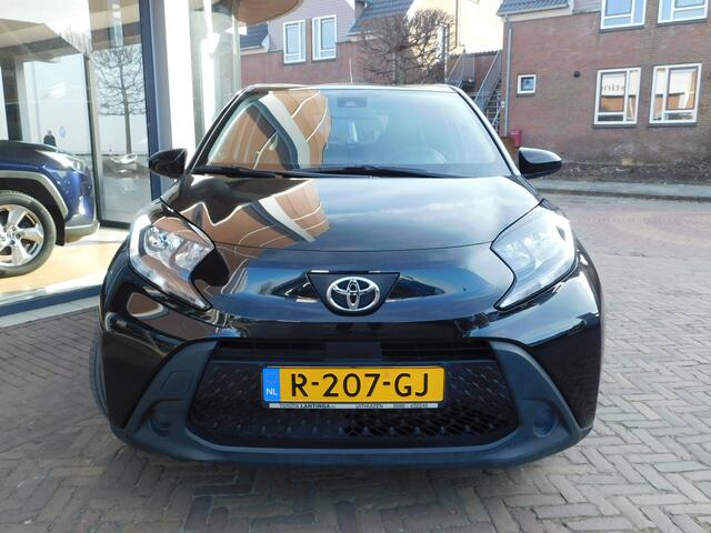 Toyota AYGO X 1.0 VVT-i MT Play | ACC | Achteruitrijcamera |