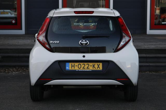 Toyota AYGO 1.0 VVT-i x-fun