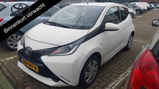toyota-aygo-1.0-vvt-i-x-fun--airco