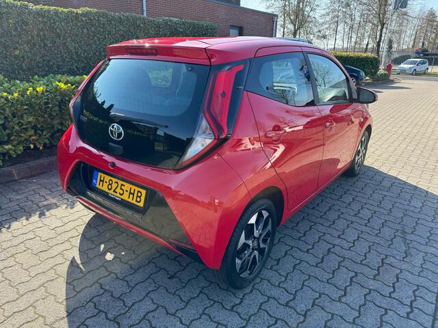 Toyota AYGO 1.0 VVT-i x-joy airco, camera, multi stuur