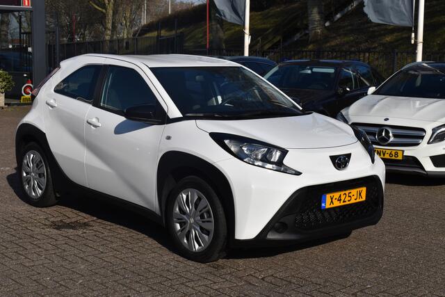 Toyota AYGO X 1.0 VVT-i MT Play | Apple Carplay/Android | Camera | Airco | Safety-sense | El. ramen 12 mnd BOVAG garantie Whatsapp 06-53188999