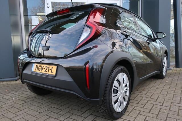 Toyota AYGO 1.0 VVT-I S-CVT, Apple Carplay/ Android Auto, All Season Banden,