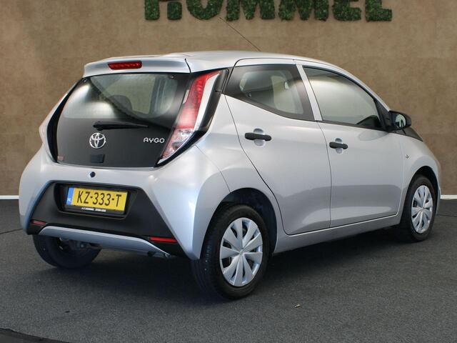 Toyota AYGO 1.0 VVT-i x-now - ORIGINEEL NEDERLANDSE AUTO - VOLLEDIG HOMMEL ONDERHOUD! - AIRCO - RADIO - LED DAGVERLICHTING