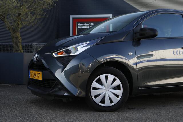 Toyota AYGO 1.0 VVT-i x-fun