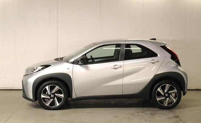 Toyota AYGO X 1.0 VVT-i MT